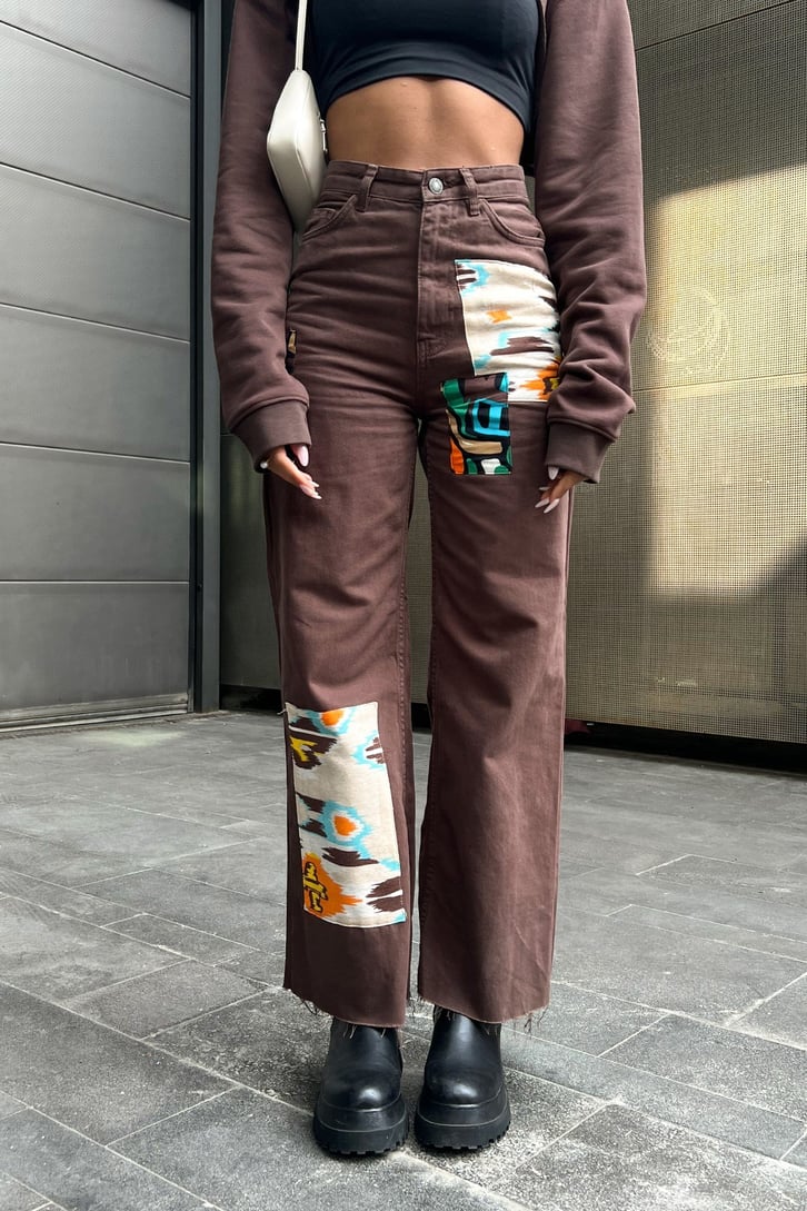 Patch Detay Kahverengi Baggy Jean