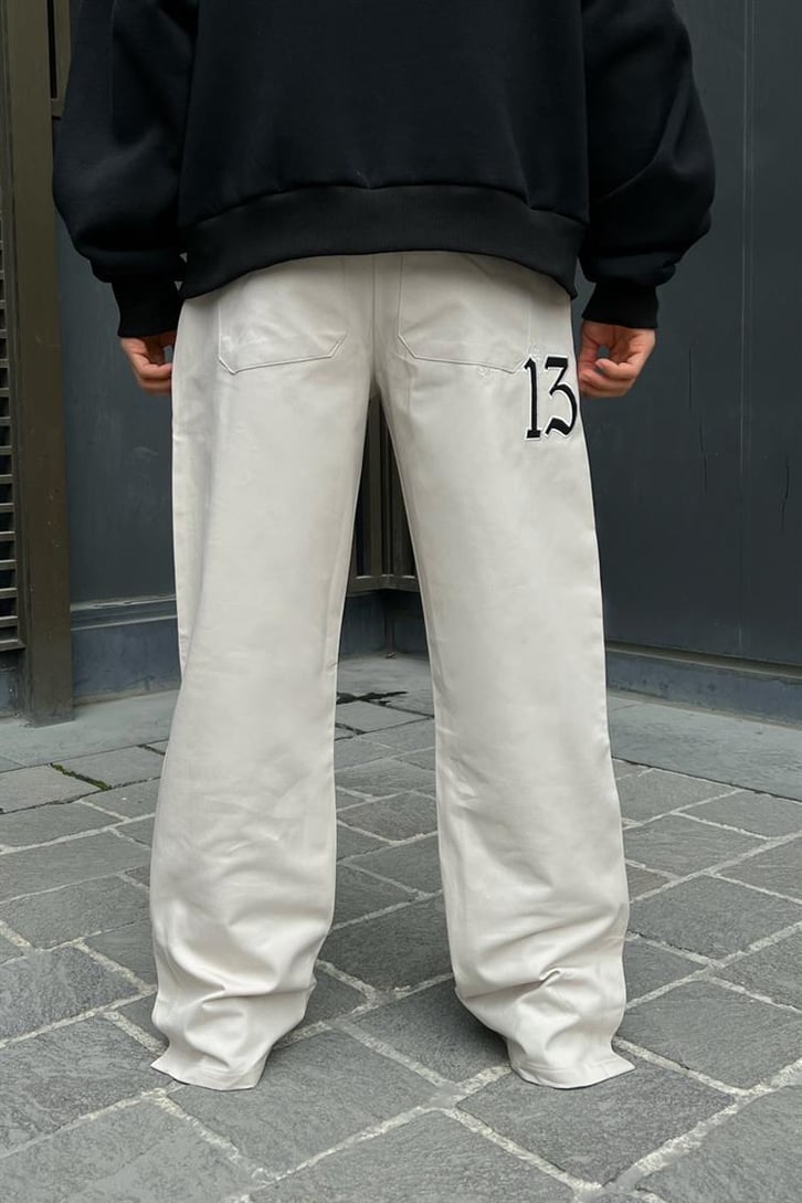 Patch Detaylı Taş Rengi Baggy Pantolon