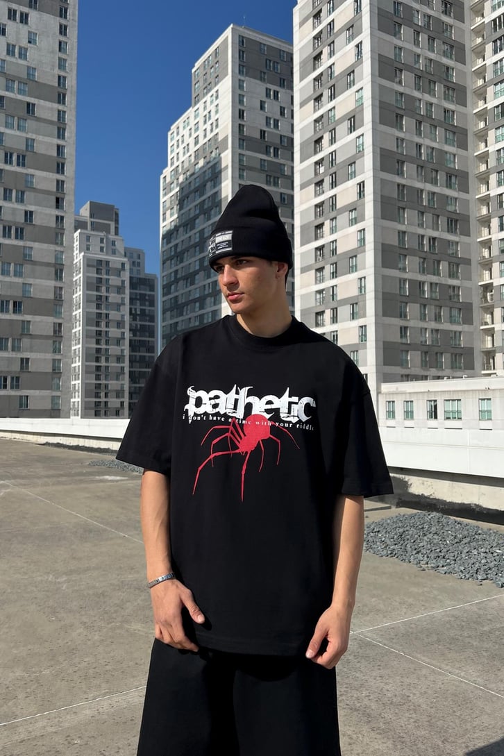 Pathetic Baskılı Siyah Oversize Tişört