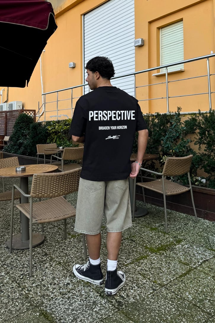 Perspective Sırt Baskı Detay Tişört