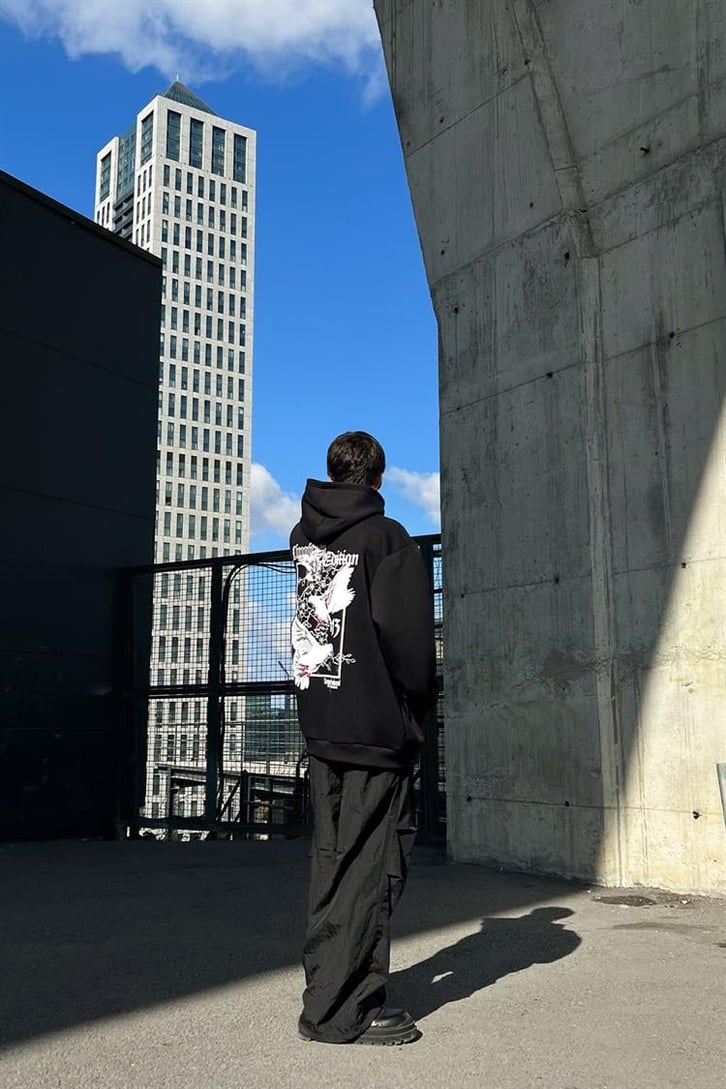 Pigeon Sırt Baskılı Siyah İçi Pamuklu Oversize Hoodie