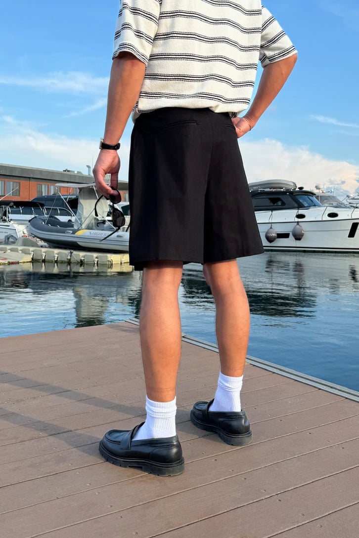 Pileli Keten Şort