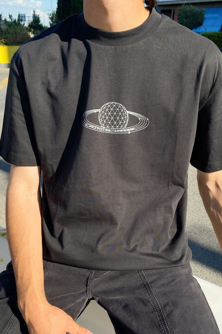 Planeta Tierra Sırt Baskılı Siyah Oversize Tshirt