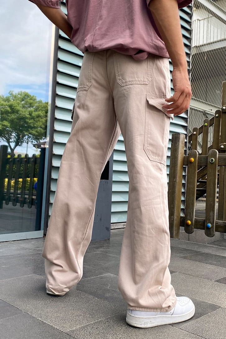 Pocket Detail Bej Baggy Jean