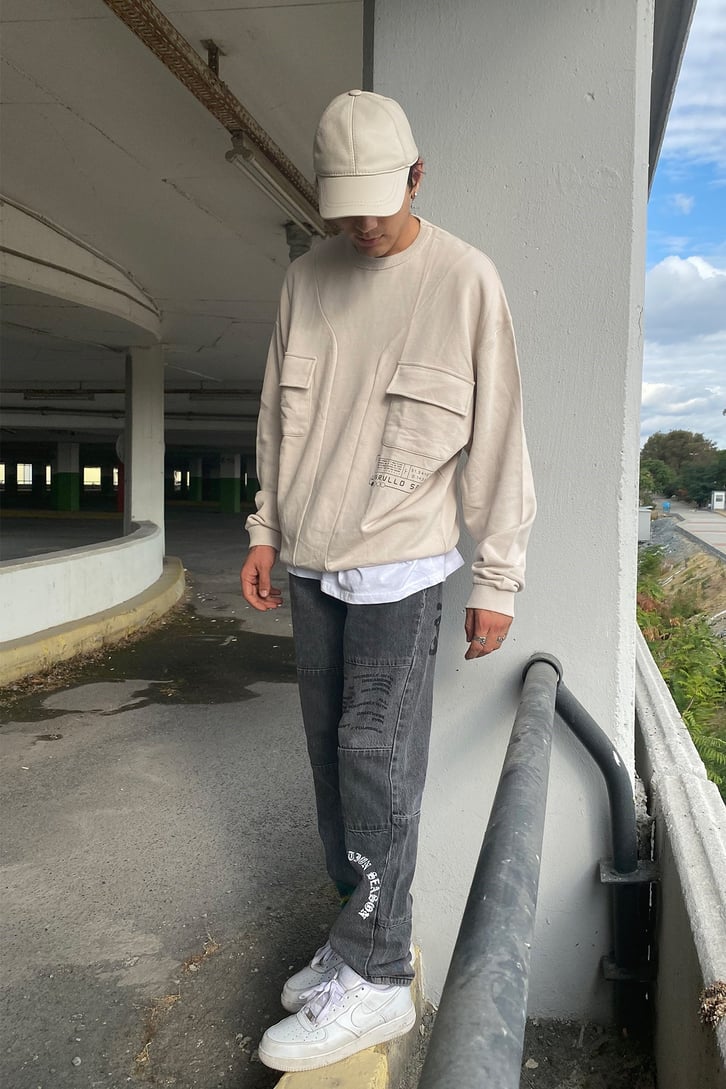 POCKET SWEATSHIRT
