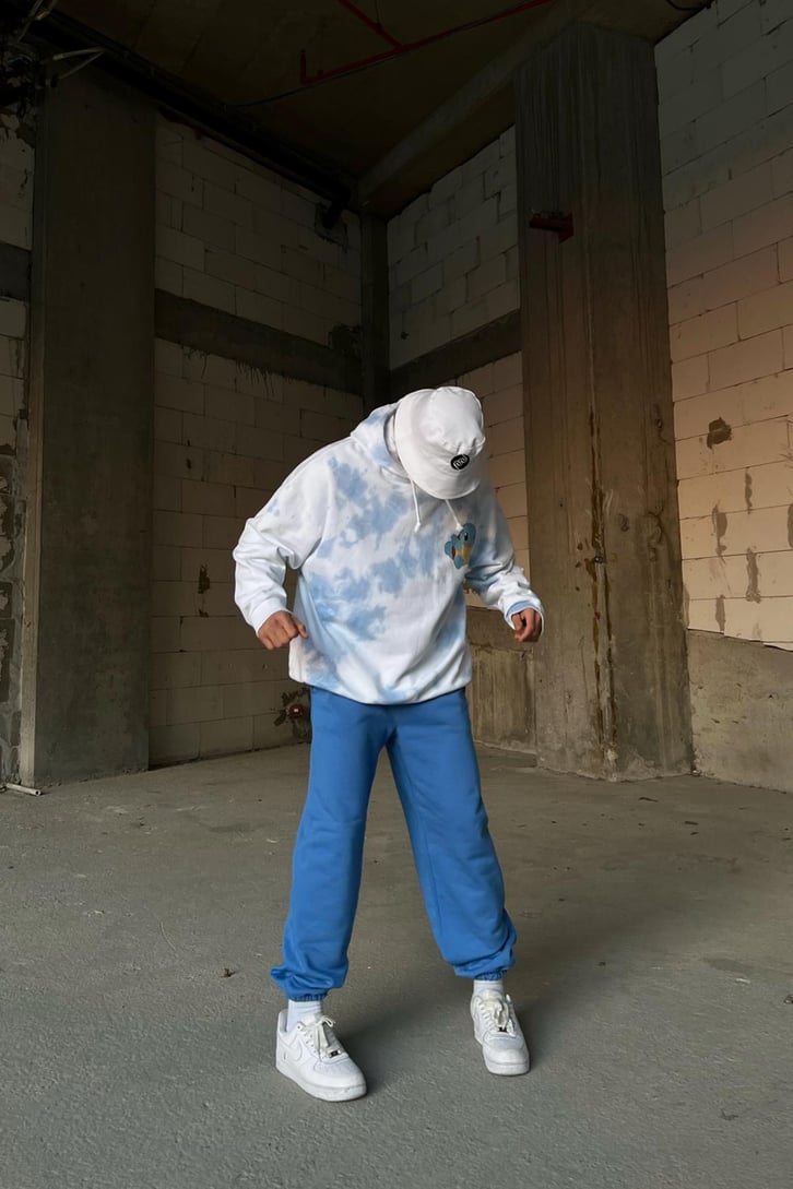 Poke Baskılı Batik Desen Oversize Hoodie