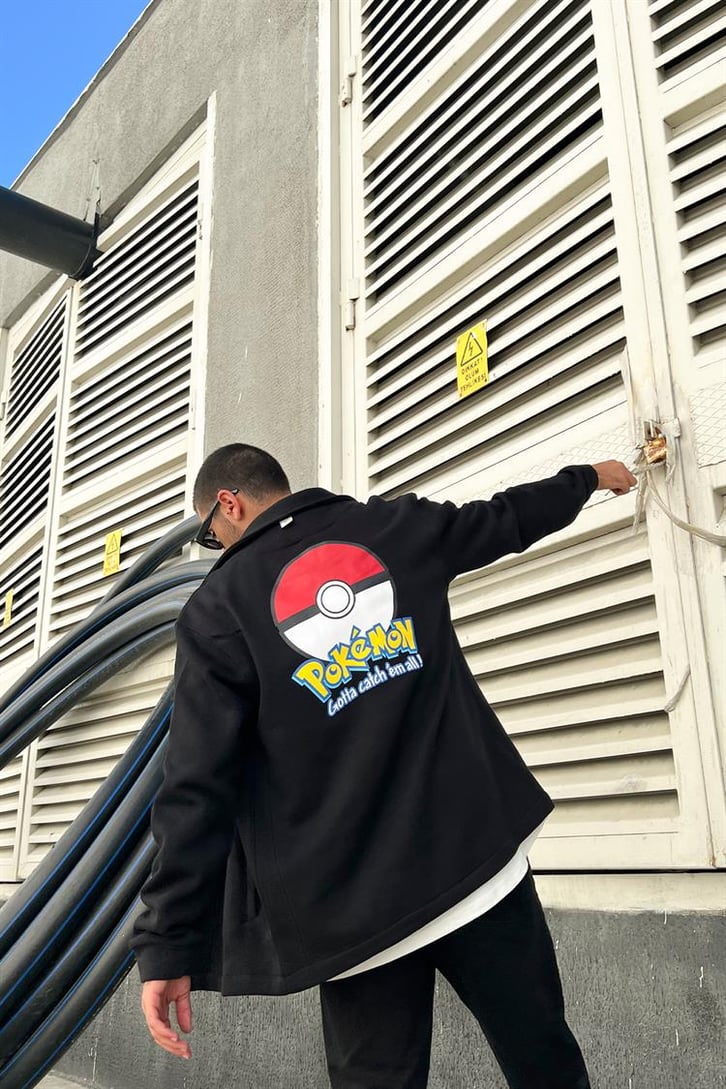 Pokemon Sırt Baskılı Siyah Ceket