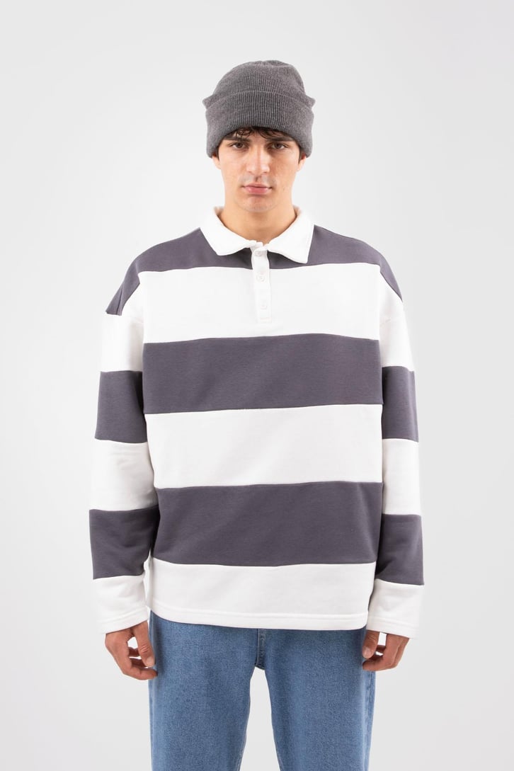 Polo Yaka Çizgili Siyah Sweatshirt