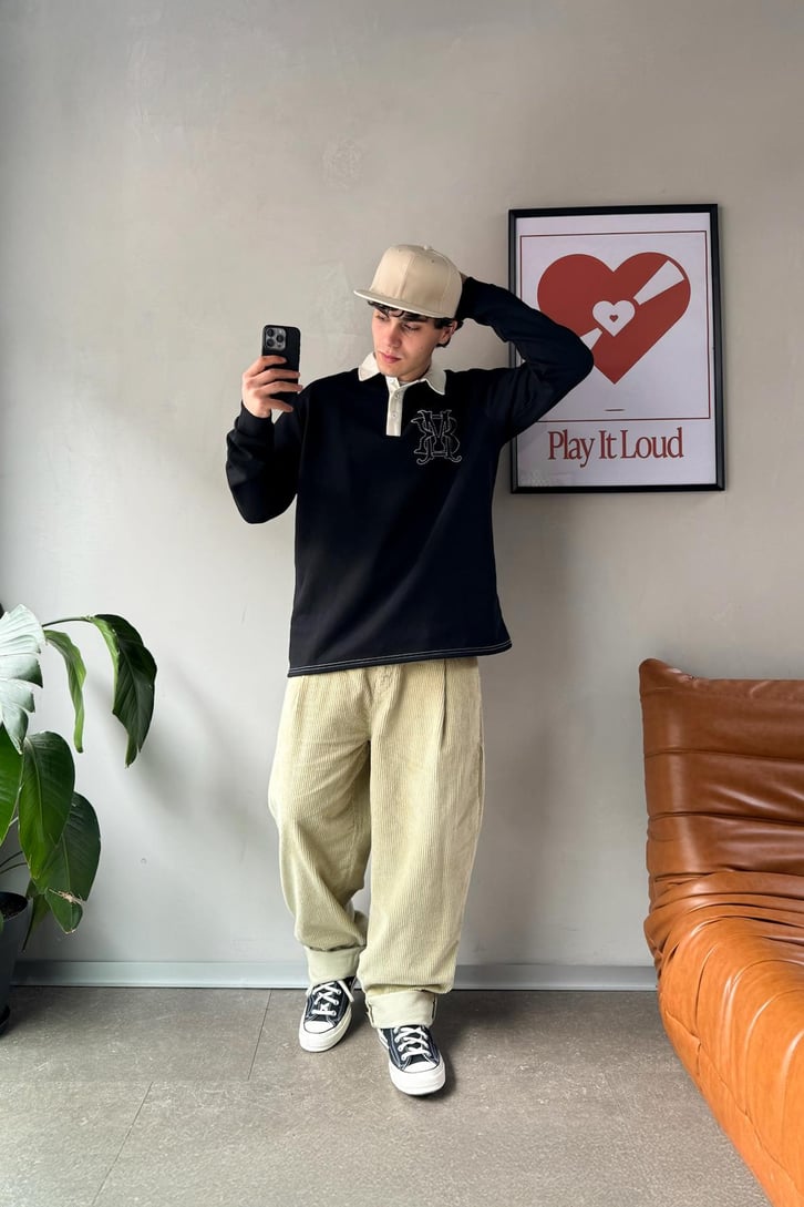 Polo Yaka Nakışlı Sweatshirt
