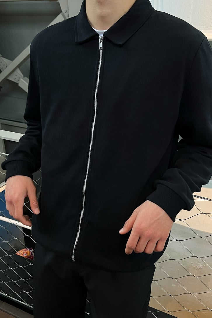 Polo Yaka Siyah Zipper Ceket