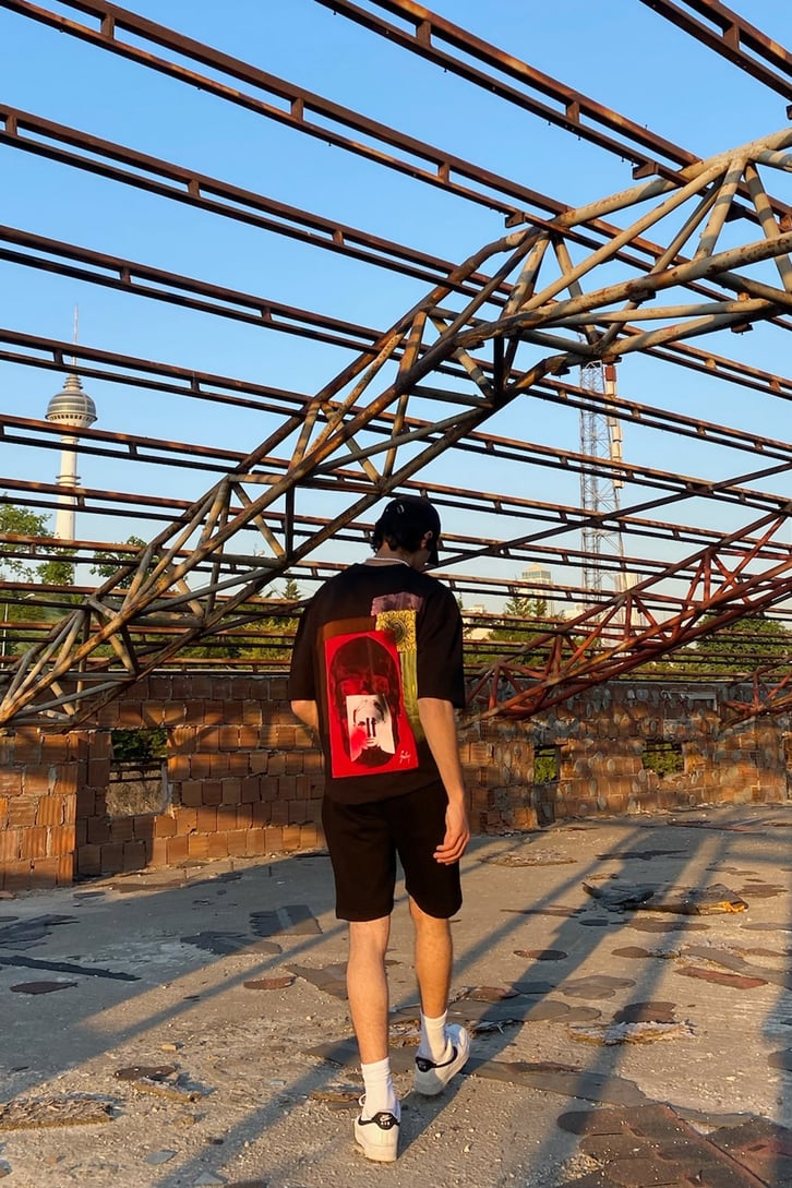 Potrait Siyah Oversize Tshirt