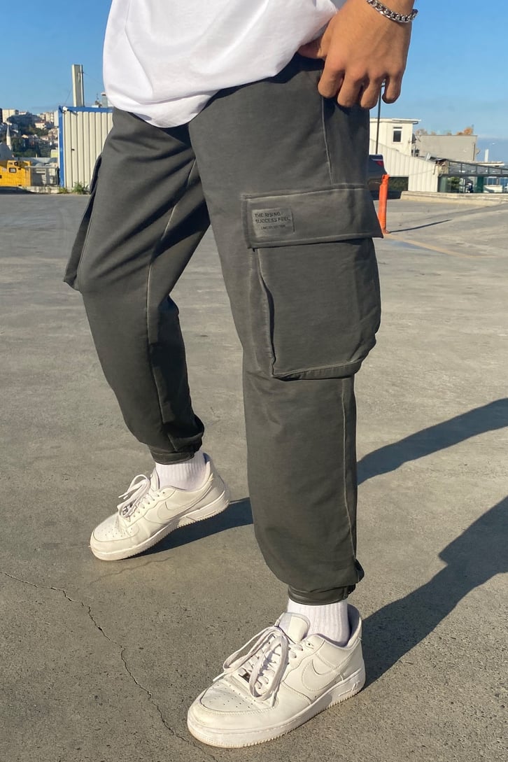 Premium Kumaş Oversize Cargo Cepli Cırtlı Paça Eşofman