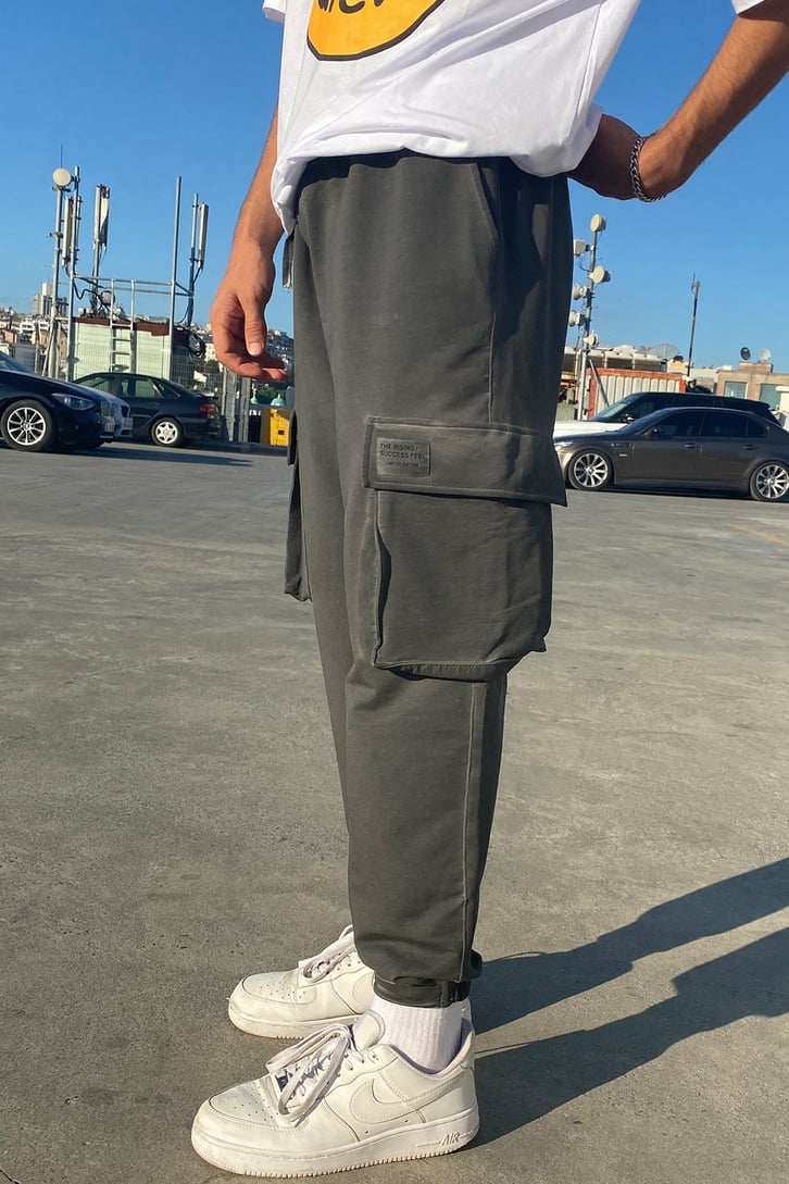 Premium Kumaş Oversize Cargo Cepli Cırtlı Paça Eşofman