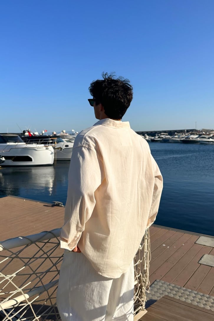 Premium Modal Karışımlı Ekru Oversize Gömlek