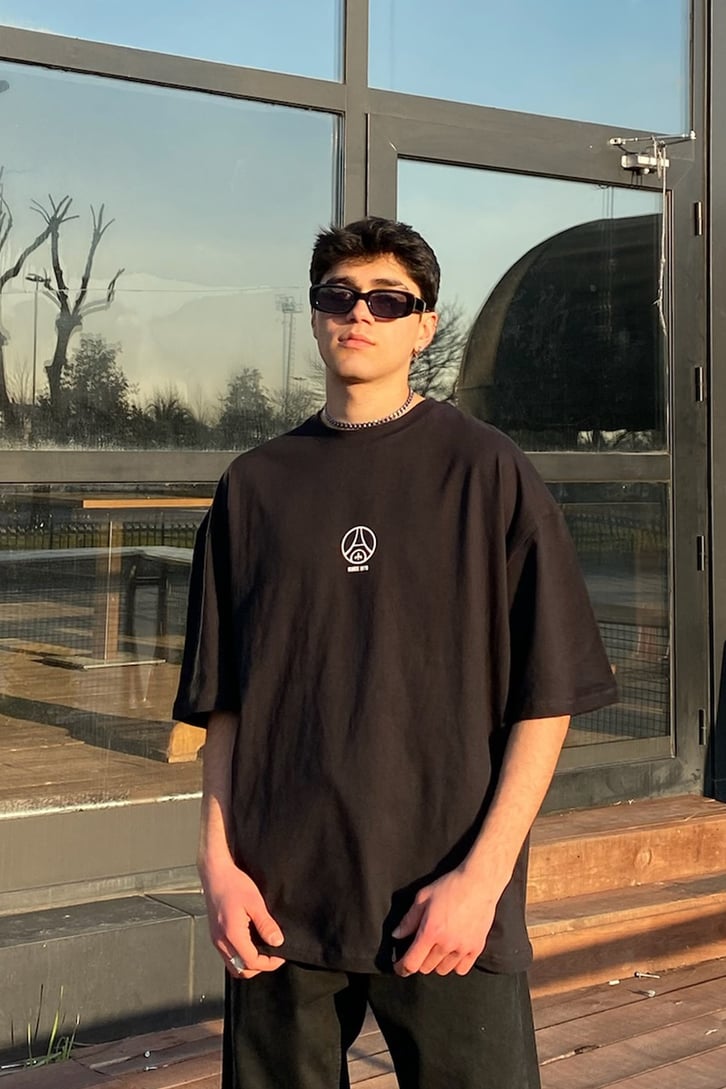 PSG Chest Logo Oversize Printed Tshirt