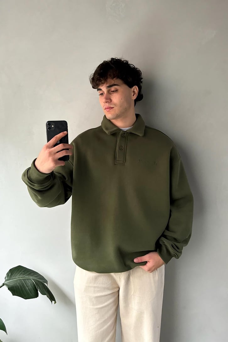 Punch Art Baskılı Polo Yaka Sweatshirt