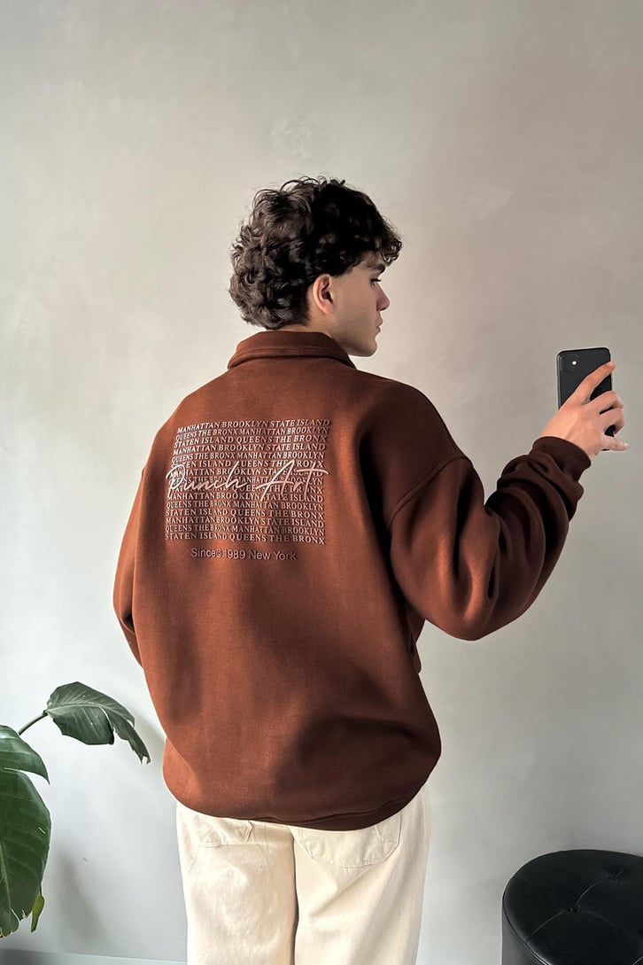 Punch Art Baskılı Polo Yaka Sweatshirt