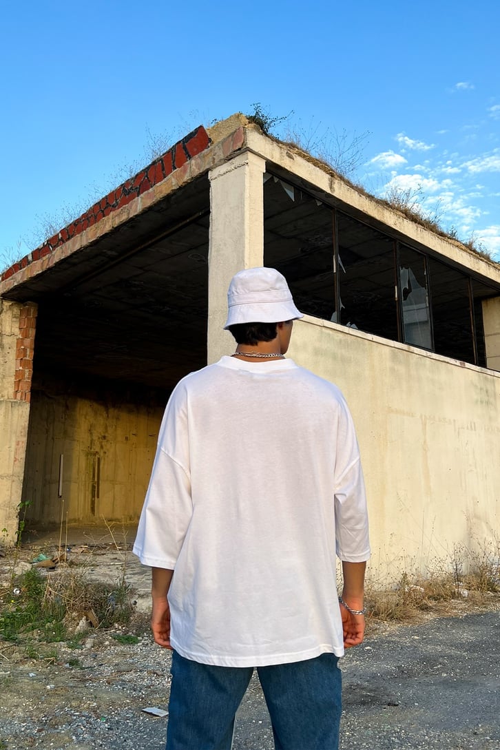 Pure Smile Oversize Beyaz Tshirt