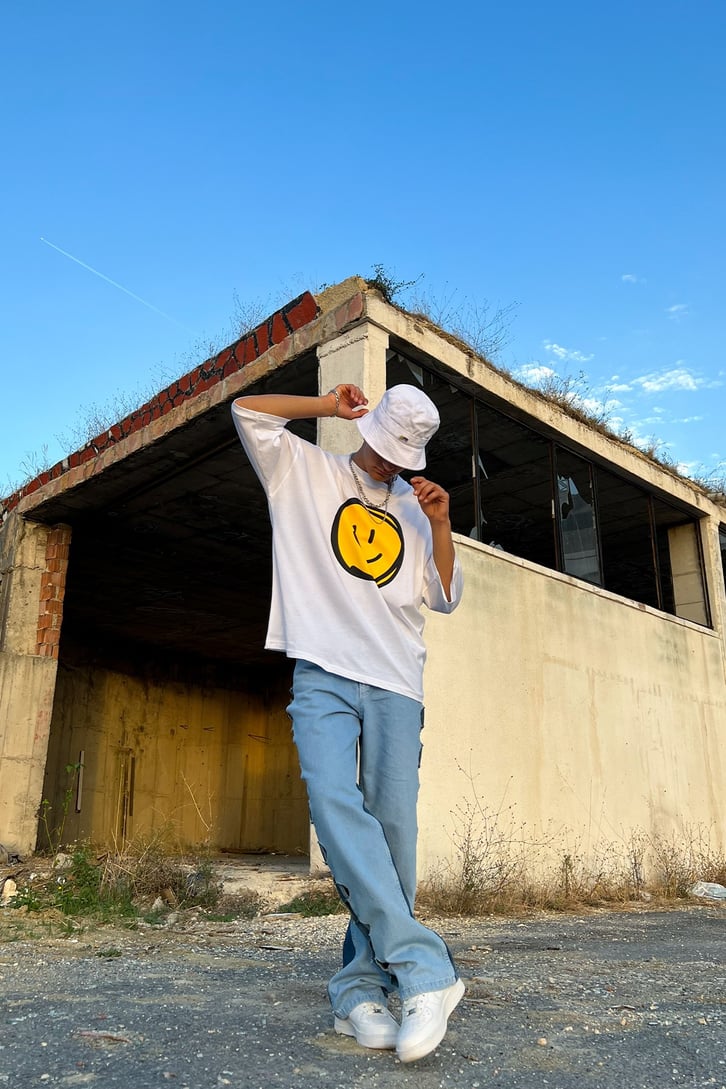 Pure Smile Oversize Beyaz Tshirt