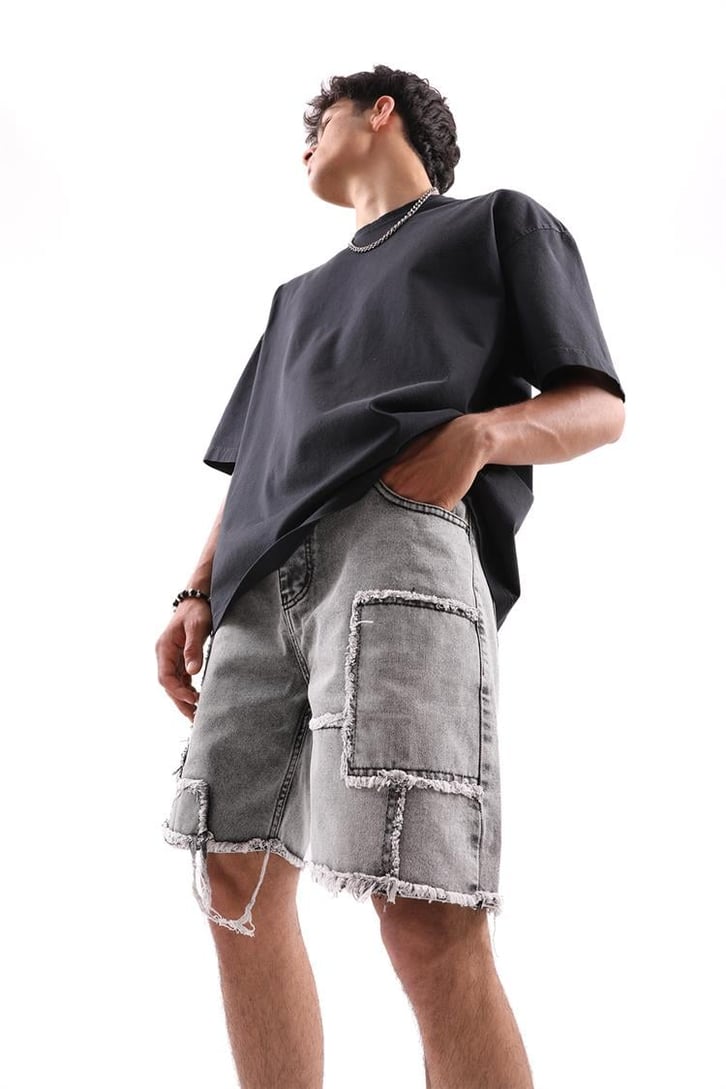 Püskül Detaylı Acid Wash Jean Şort