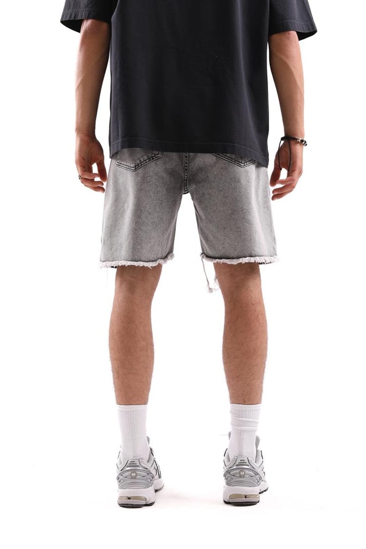 Püskül Detaylı Acid Wash Jean Şort