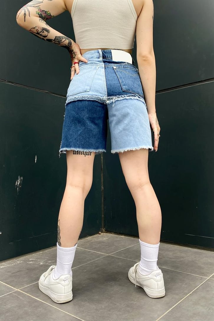 Püsküllü Patch Detay Kot Şort