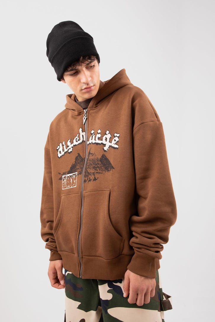 Pyramid Baskılı Kahverengi Zip Hoodie