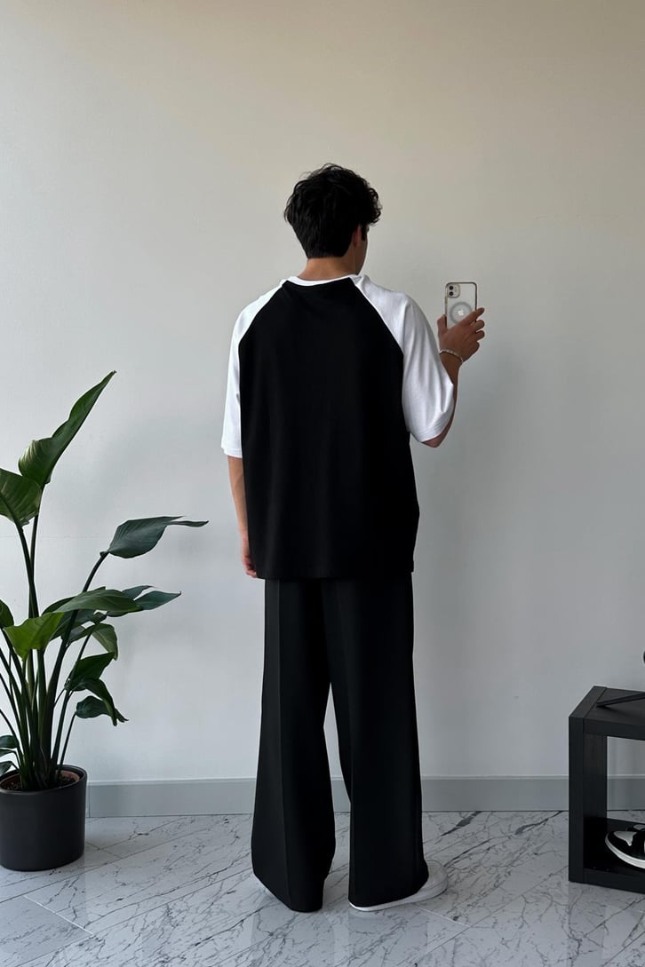 Race Baskılı Siyah Oversize Tişört