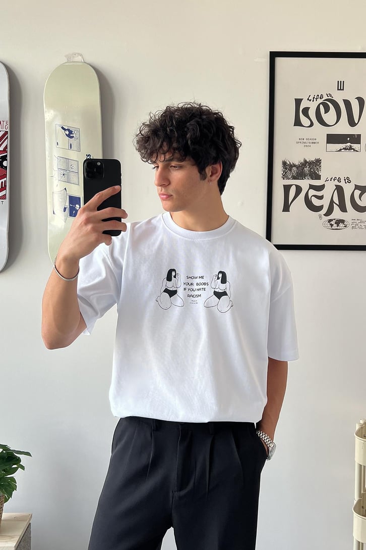 Racism Baskılı Oversize Tişört
