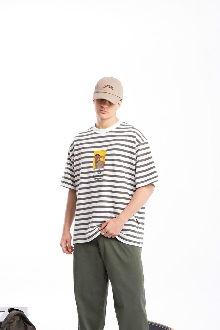 Realistic Baskılı Çizgili Oversize Tshirt