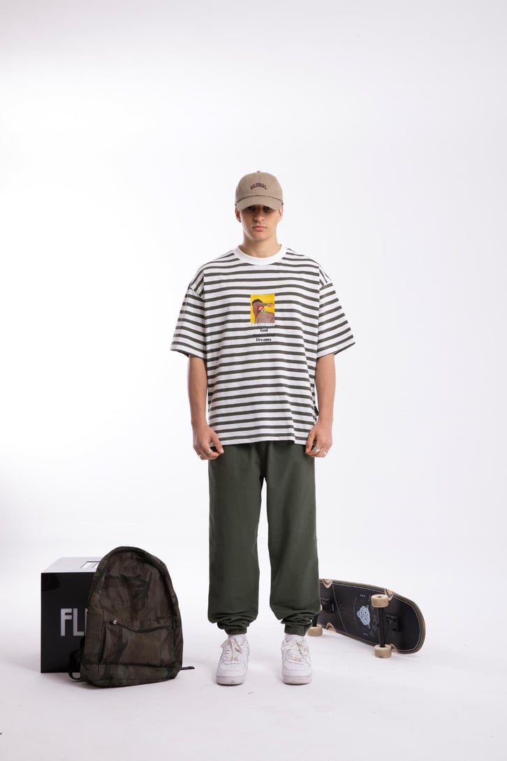 Realistic Baskılı Çizgili Oversize Tshirt