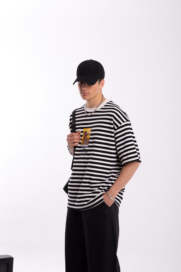 Realistic Baskılı Çizgili Oversize Tshirt