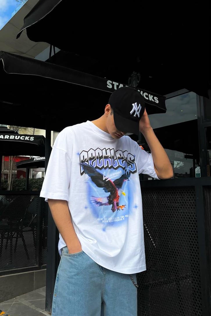 Reckless Eagle Beyaz Oversize Tişört
