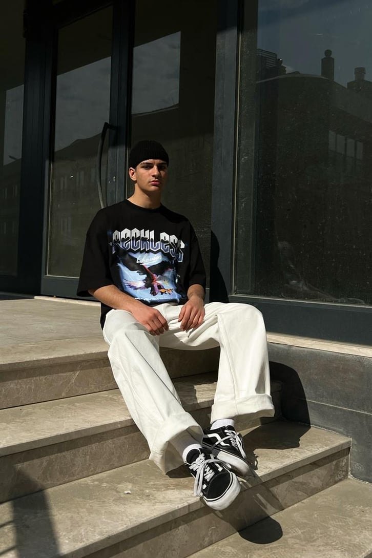 Reckless Eagle Siyah Oversize Tişört