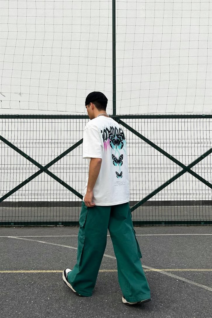 Reckless Skull Baskılı Beyaz Oversize Tişört