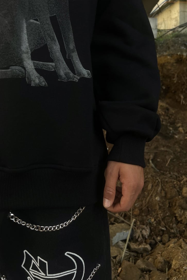 Redemption Doberman Baskılı Siyah Sweatshir