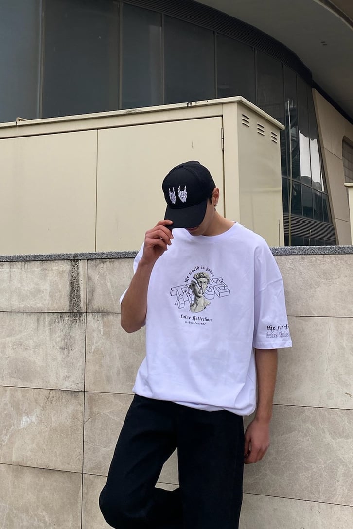 Reflection Oversize Printed Beyaz Tshirt