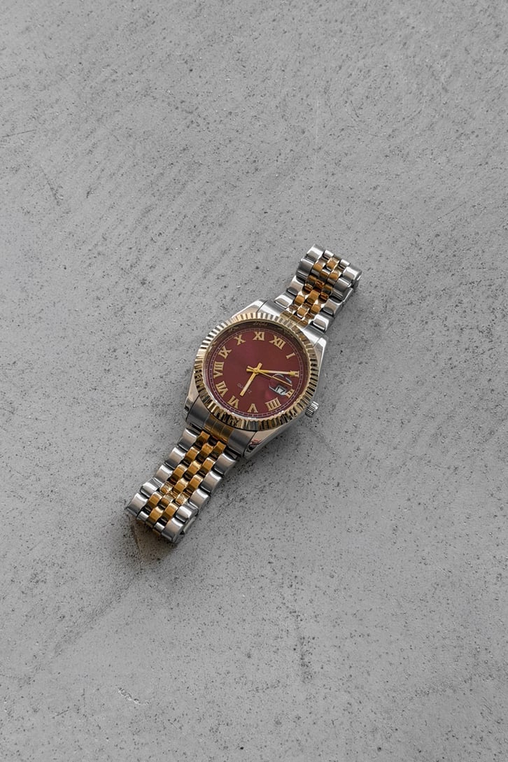 Regalis Saat