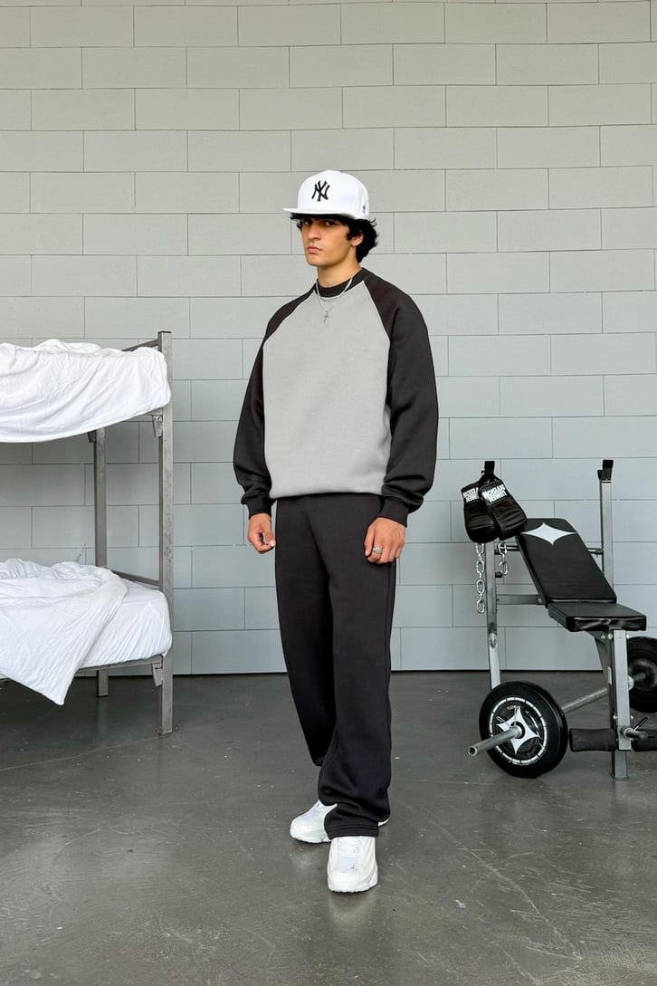 Reglan Kol Basic Oversize Sweatshirt