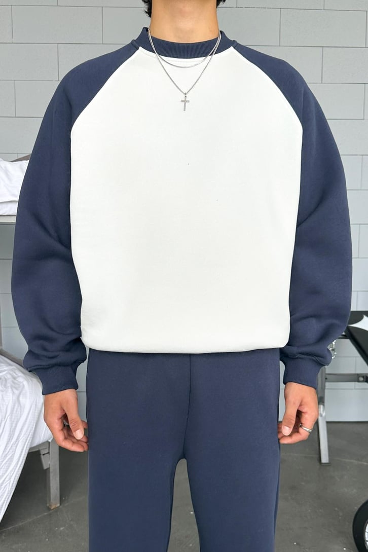 Reglan Kol Basic Oversize Sweatshirt