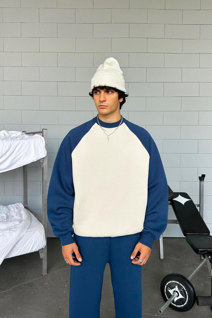 Reglan Kol Basic Oversize Sweatshirt