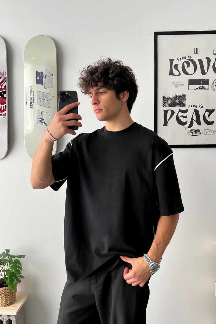 Reglan Kol Biye Detaylı Oversize Tişört