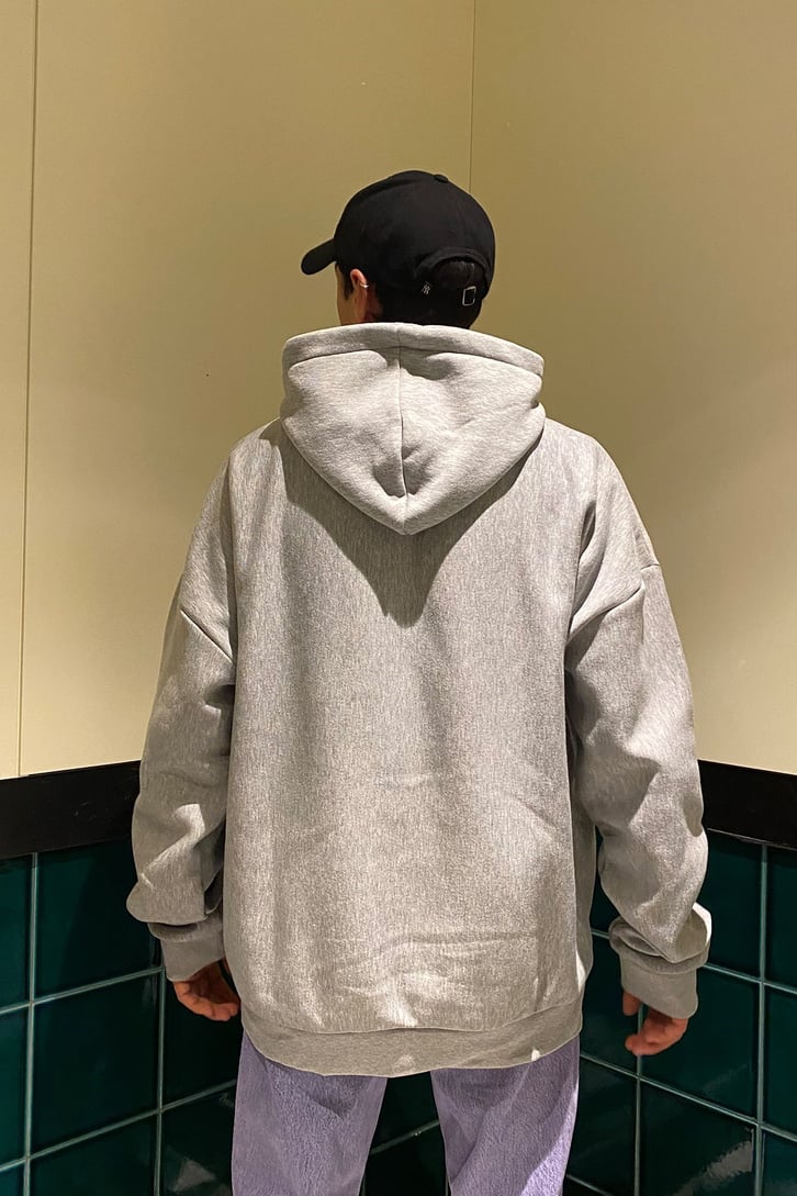 REGULAR FIT BASIC HOODIE