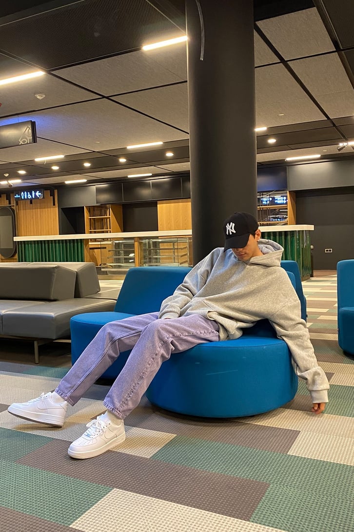 REGULAR FIT BASIC HOODIE
