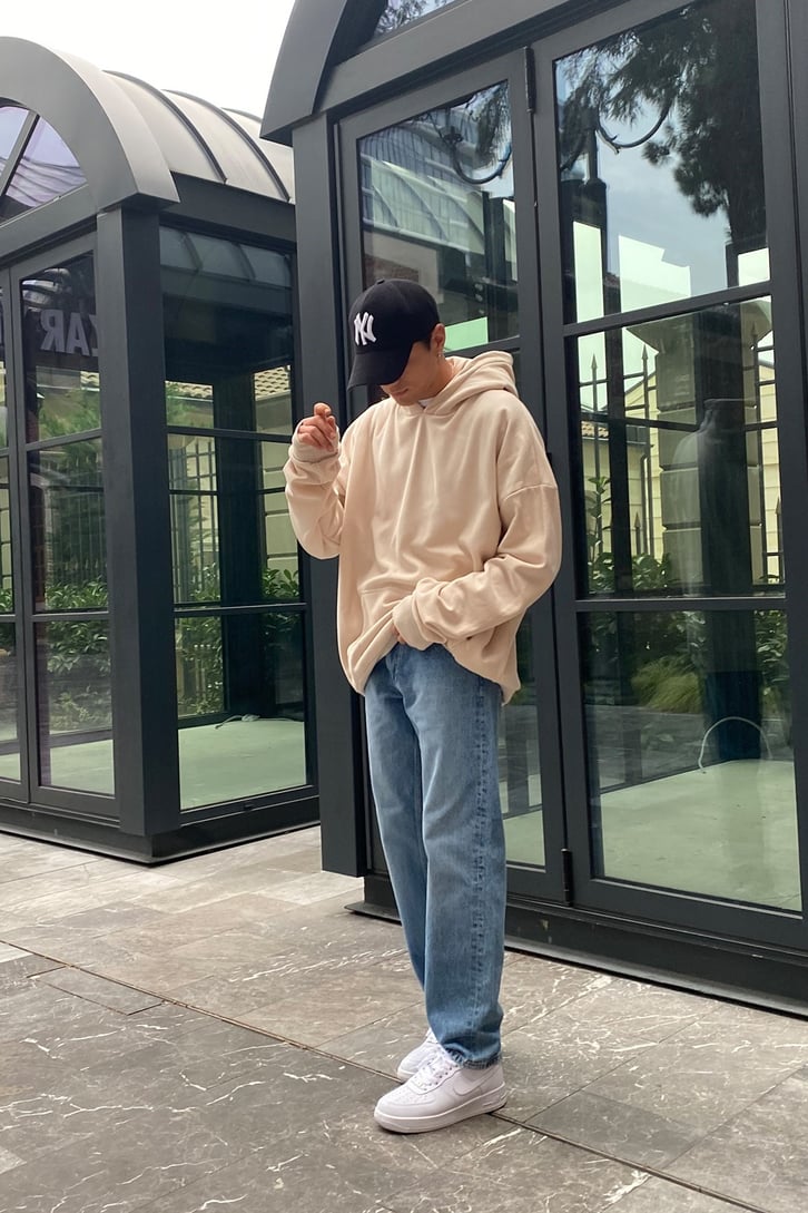 REGULAR FIT BASIC HOODIE