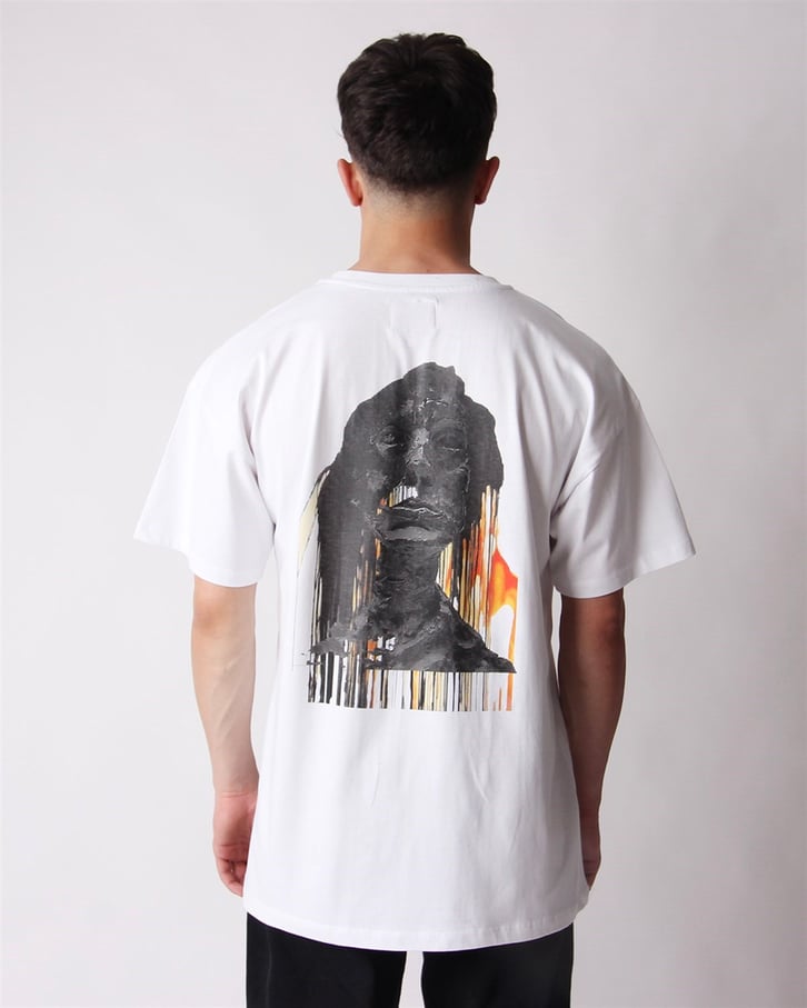 REGULAR FIT BASKILI TSHIRT