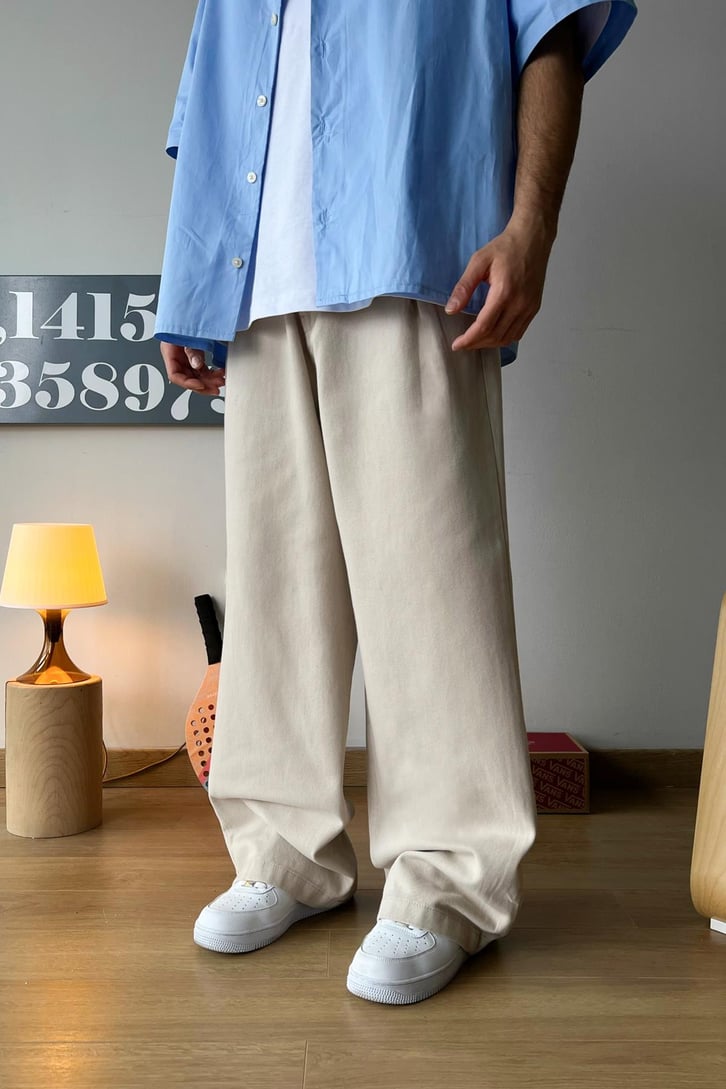 Relax Fit Bej Kumaş Pantolon
