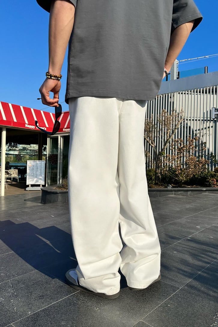 Relax Fit Beyaz Gabardin Pantolon