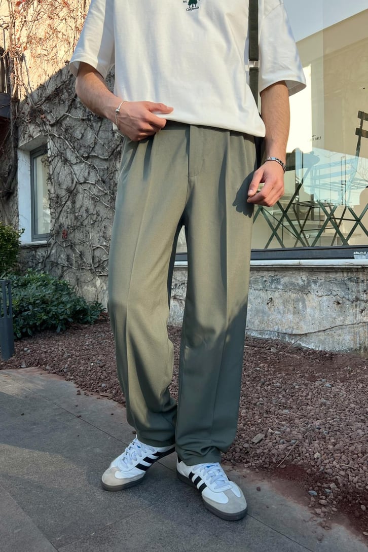 Relax Fit Haki Kumaş Pantolon