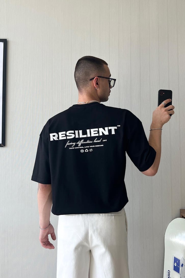 Resilient Sırt Baskılı Oversize Tişört